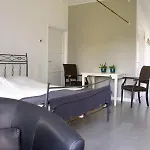 En
