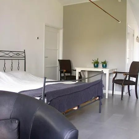 Huisje En B&B Green Cottage